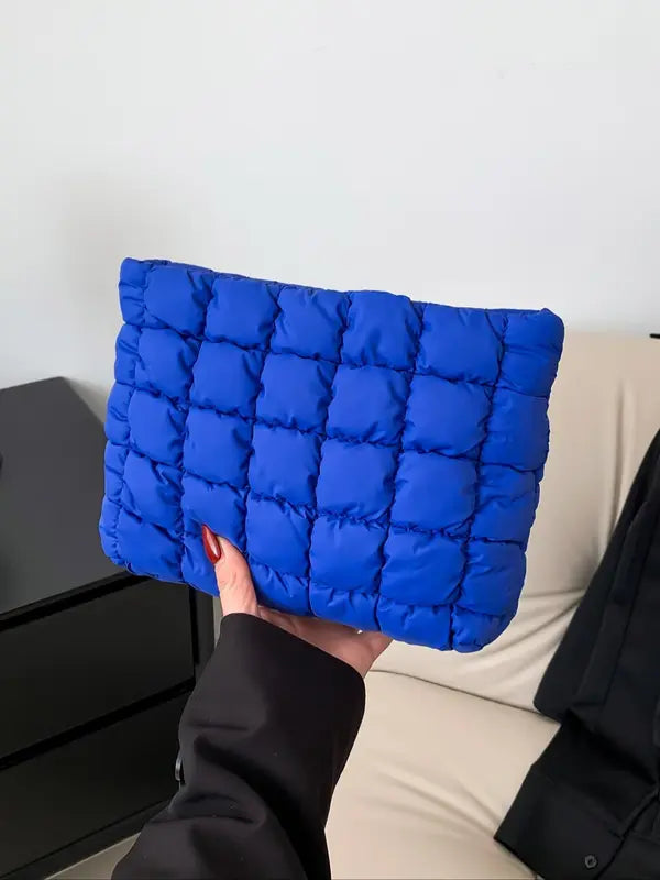 Montrose | Pouch