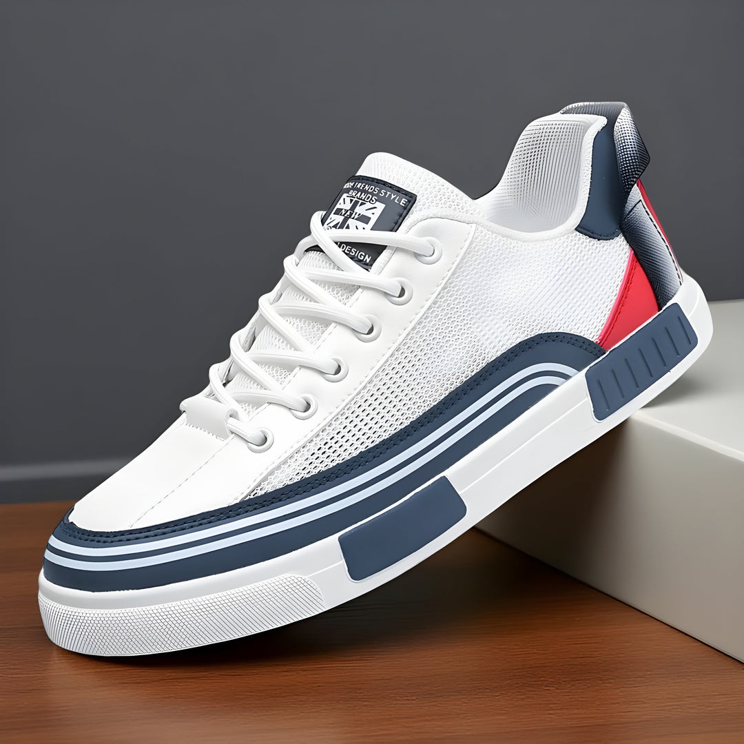 Fenwick | Trainer